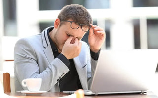 Computerbril vs. Blauwe Licht Bril: Welke is Beter? - AmaraPure